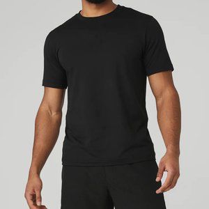 ALO Conquer Reform Crewneck Short Sleeve, Mens small